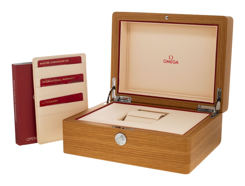 Omega Seamaster Diver 300m 210.32.42.20.01.001 Image 5